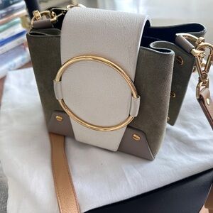 YUZEFI Delila shoulder bag